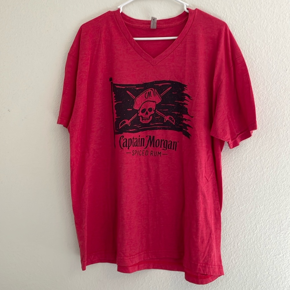 Captain Morgan v-neck tee